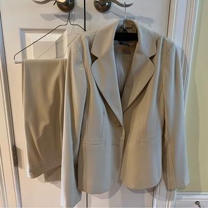 Women’s Cream Pantsuit